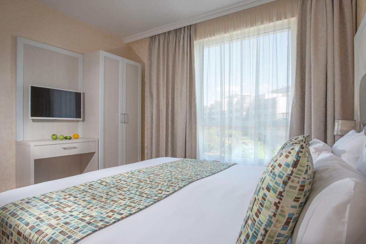 Marina White Sands Beach Hotel Obzor Bagian luar foto