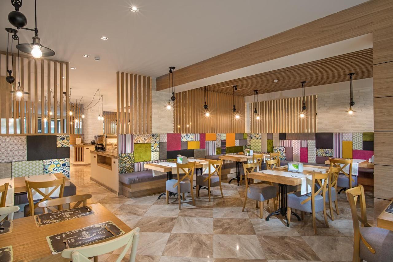 Marina White Sands Beach Hotel Obzor Bagian luar foto